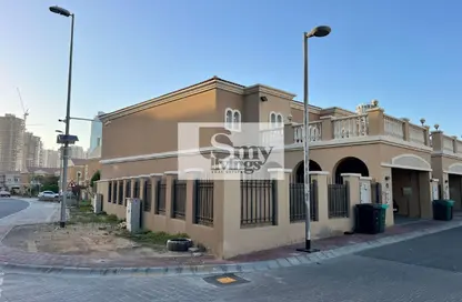 Villa - 3 Bedrooms - 4 Bathrooms for rent in Al Barsha South 4 - Al Barsha South - Al Barsha - Dubai