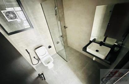 Apartment - 1 Bedroom - 2 Bathrooms for rent in Muwaileh 3 Building - Muwaileh - Sharjah