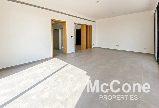 156915477 - Property Image 2