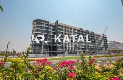 Apartment - Studio - 1 for rent in The Gate - Masdar City - Abu Dhabi