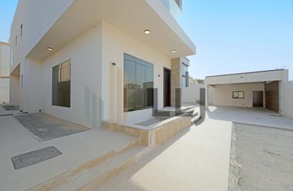 Villa - 6 Bedrooms - 7+ Bathrooms for rent in Madinat Al Riyad - Abu Dhabi