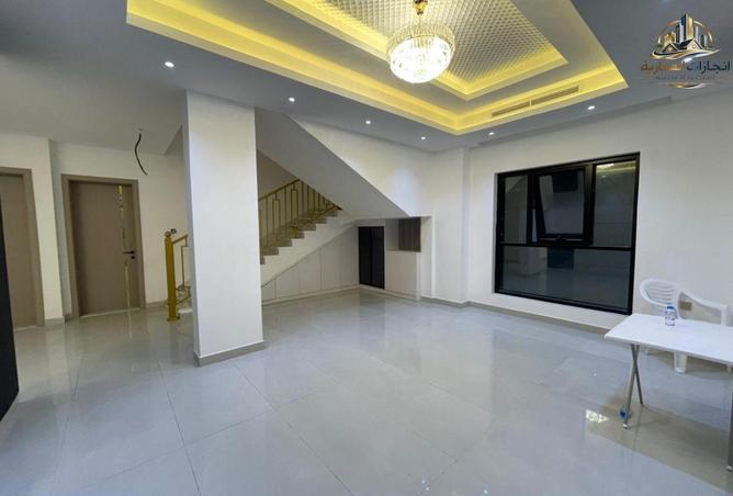 95703999 - Property Image 2