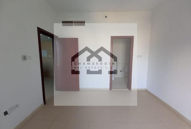 87453156 - Property Image 3