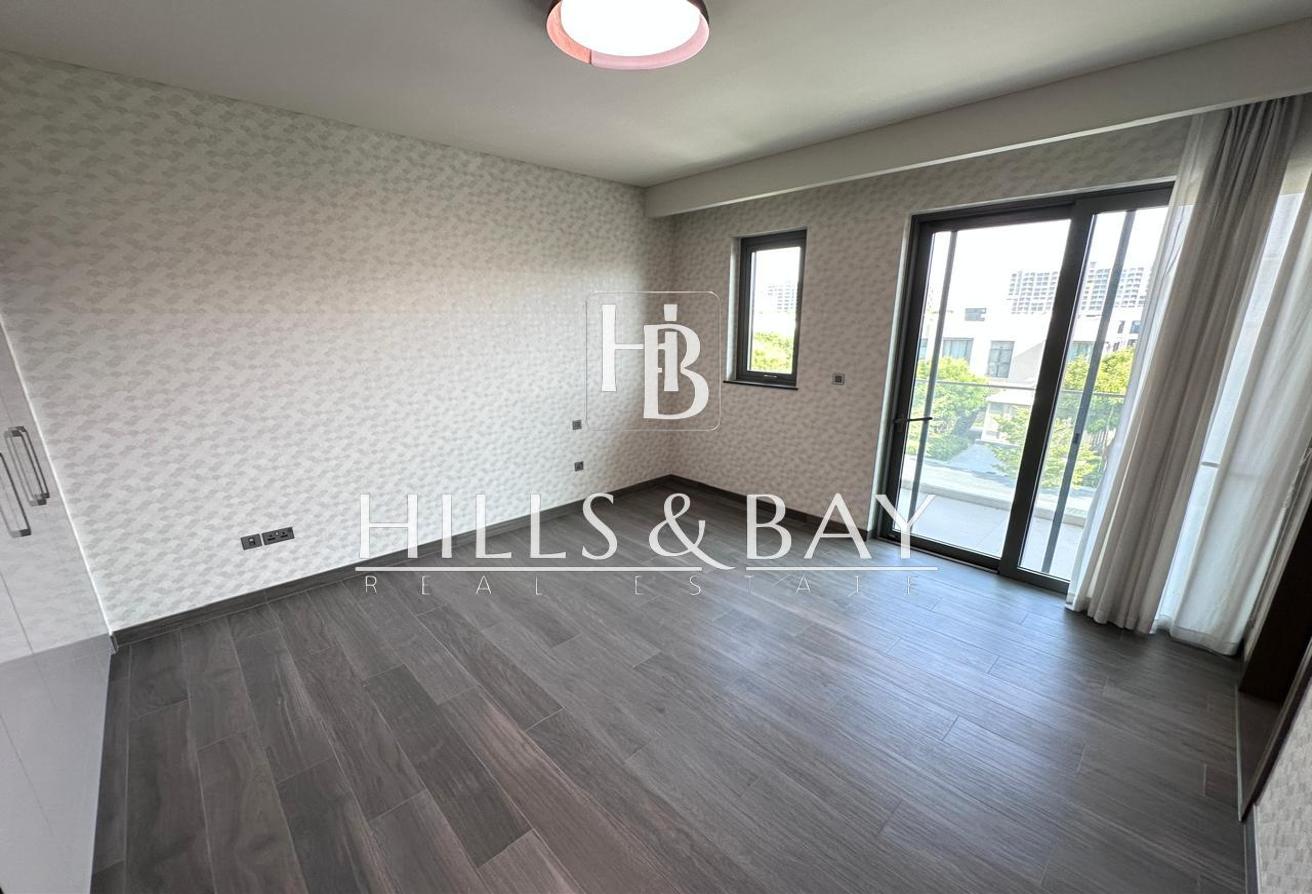 Luxury Villa | Private Elevator | Unfurnished photo 14