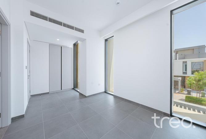 73848627 - صورة العقار 3