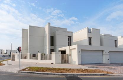 Villa - 5 - 6 for rent in Sunrise Living at Jumeirah Park - District 9 - Jumeirah Park - Dubai