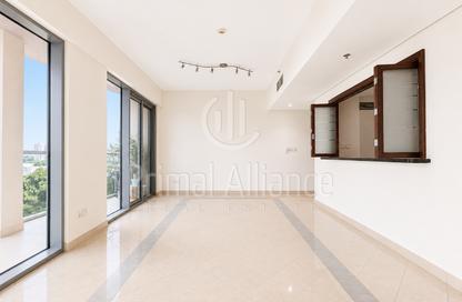 Apartment - 2 - 3 for sale in Golf Tower 1 - Golf Towers - The Views - Dubai Apartment - 2 - 3 for sale in Golf Tower 1 - Golf Towers - The Views - Dubai