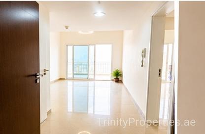 Apartment - Studio - 1 Bathroom for rent in May Residence 2 - May Residence - District 10 - Jumeirah Village Circle - Dubai