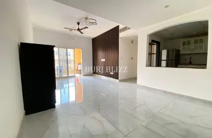 Apartment - 2 Bedrooms - 2 Bathrooms for rent in Diamond Views 3 - Diamond Views - Jumeirah Village Circle - Dubai