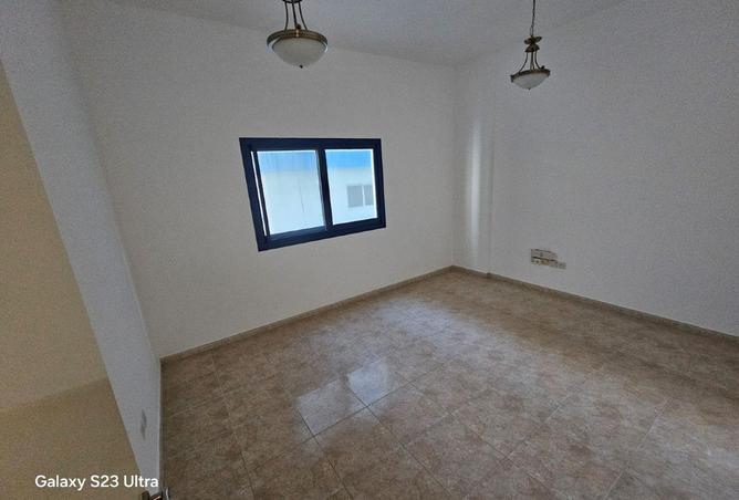 81943600 - صورة العقار 3