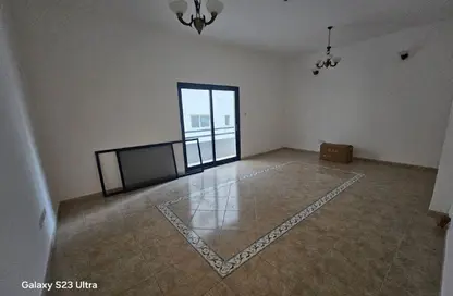 شقة - 3 غرف نوم - 4 حمامات للايجار في المجاز 3 - المجاز - الشارقة