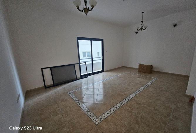 81943600 - الصورة الرئيسية للعقار