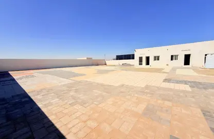 أرض - استوديو للايجار في البليده - البطائح - الشارقة