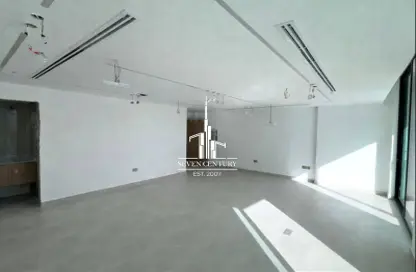 Office Space - Studio - 1 Bathroom for rent in Binghatti Azure - District 16 - Jumeirah Village Circle - Dubai