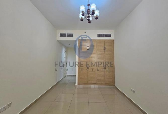 76563978 - Property Image 3