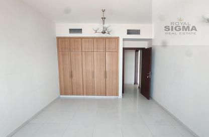 Apartment - 2 Bedrooms - 2 Bathrooms for rent in Abu Hail Road - Abu Hail - Deira - Dubai