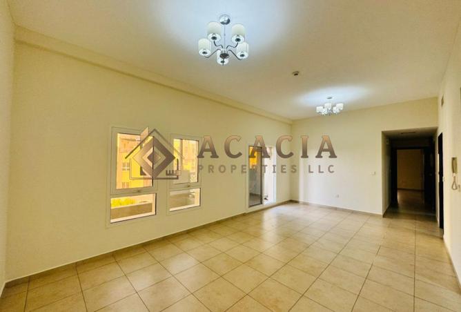 82783863 - Property Image 3