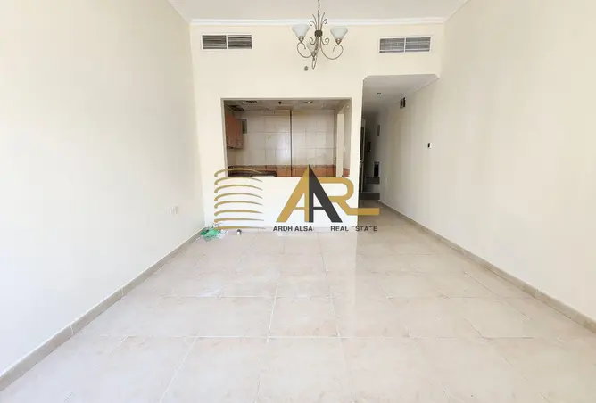 121103911 - Property Image 3
