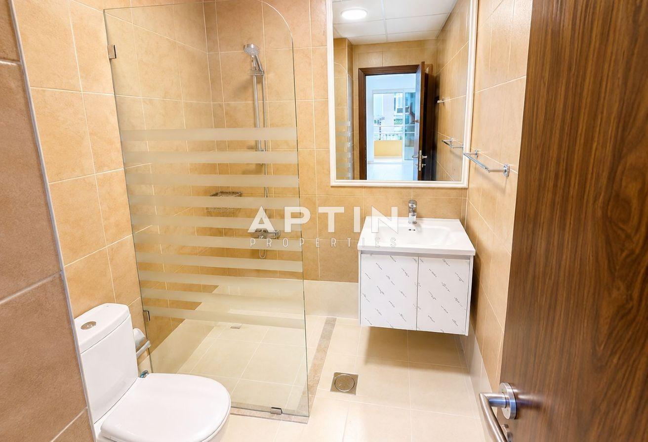 Comfortable 1BHK | Private Balcony | S Residence photo 9