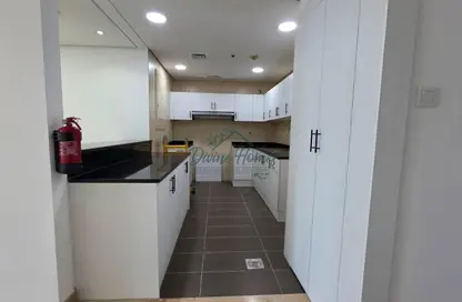 شقة - غرفة نوم - 2 حمامات للايجار في ليك سايد ريزيدنس - (JLT) مجمع A - أبراج بحيرات الجميرا - دبي