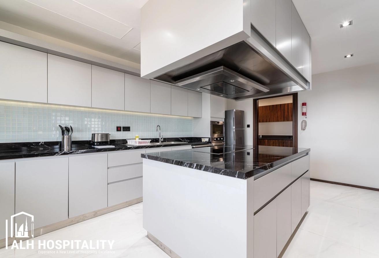 Best View | Duplex | Huge Terrace | Prime Location photo 13