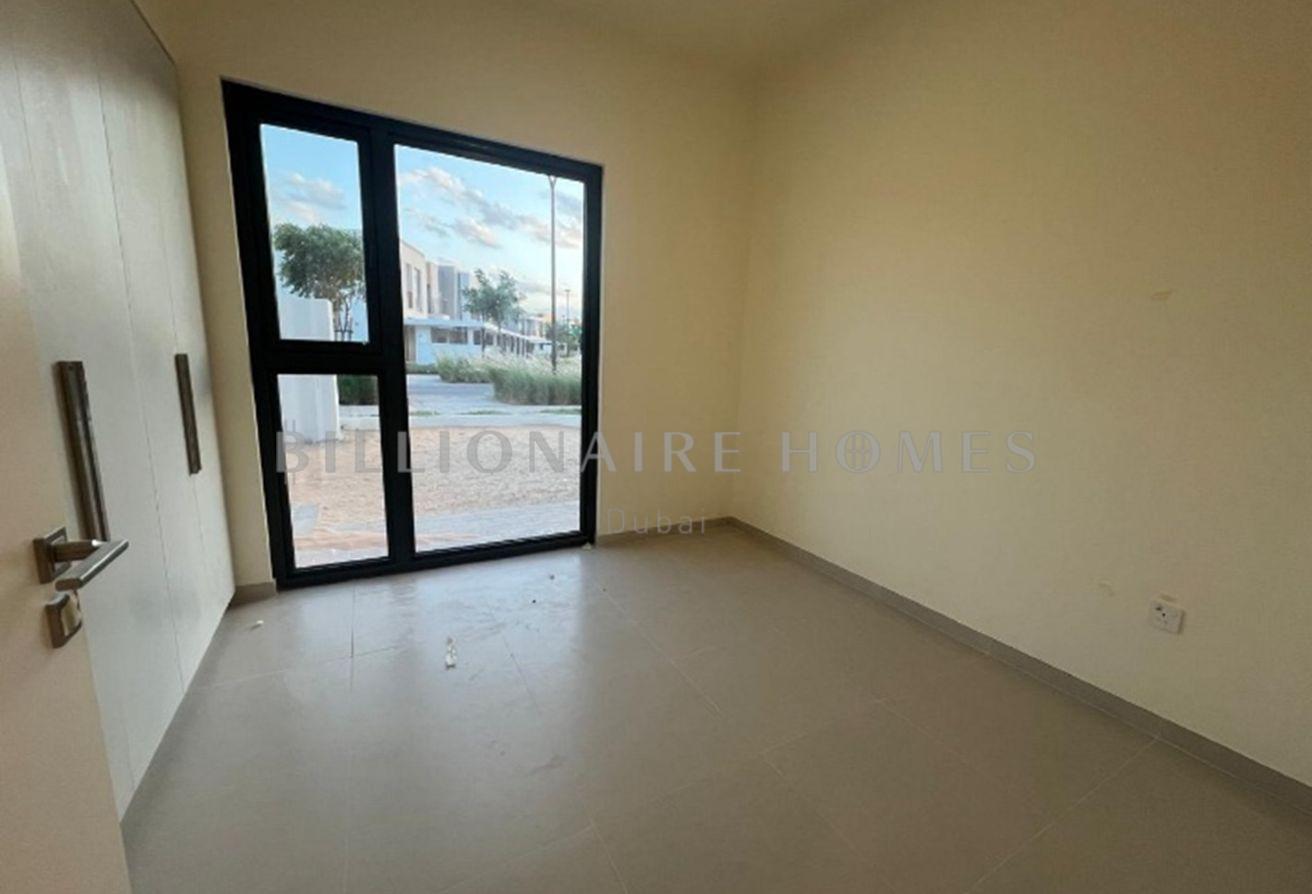 Corner Unit | Large Plot | Close to Amenities photo 9