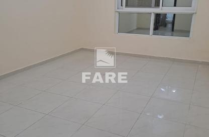 Apartment - 1 - 2 for rent in Queen Tower - Al Majaz 3 - Al Majaz - Sharjah
