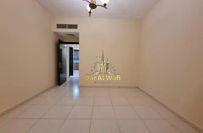 شقة - 2 غرف نوم - 3 حمامات للايجار في برج الكوث - النهدة - الشارقة