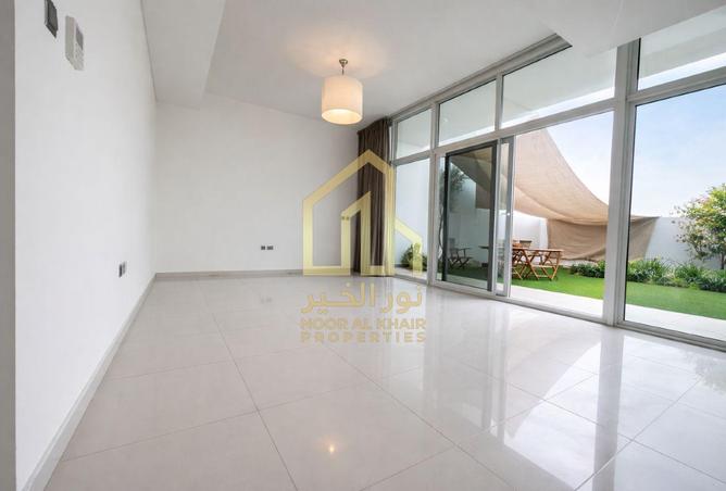 77306479 - Property Image 3