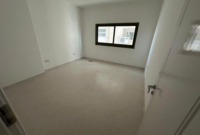 84482389 - Property Image 3