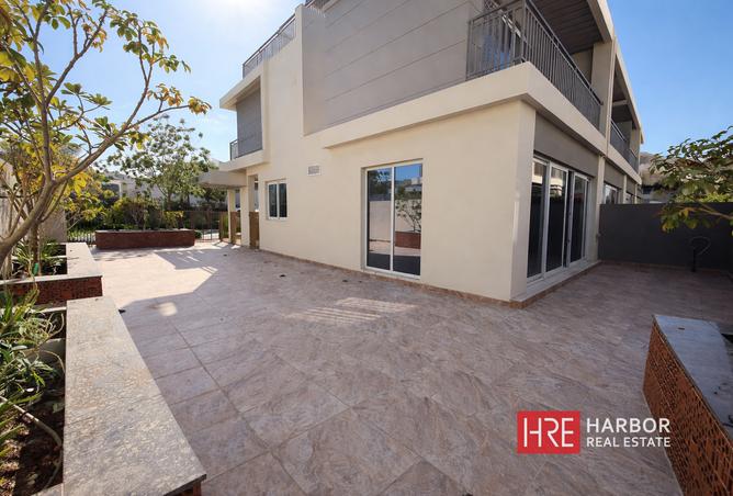 54384752 - صورة العقار 2