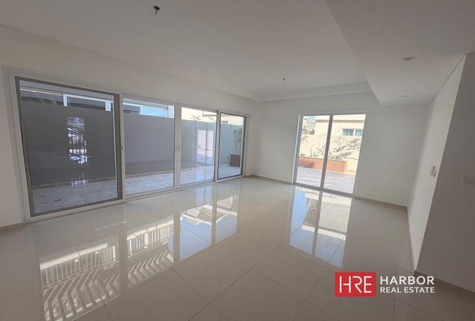 54384752 - صورة العقار 3