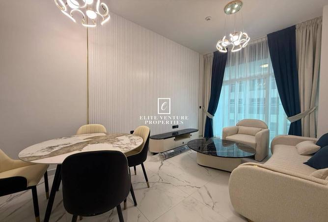 HIGH FLOOR | LUXURY LIVING | BRIGHT INTERIORS