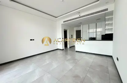 Apartment - 1 Bedroom - 2 Bathrooms for rent in Curve by Sentro - Arjan - Dubai