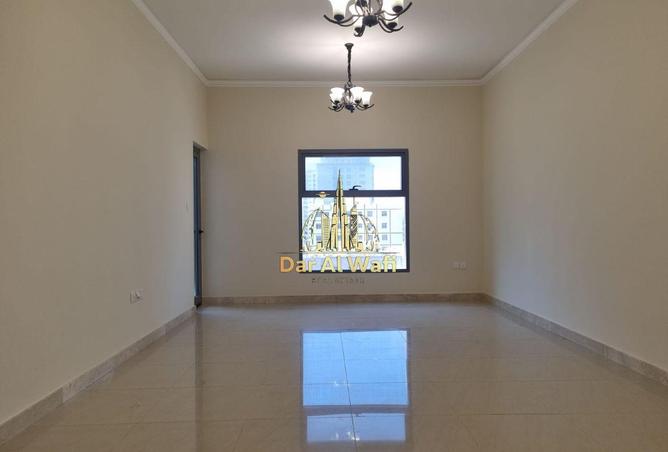 71118042 - Property Image 3