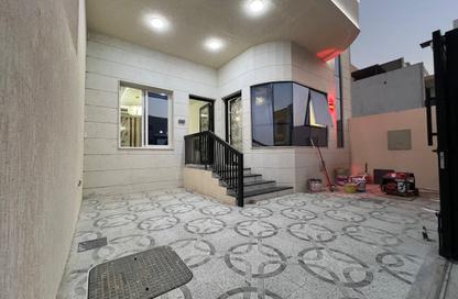 Villa - 4 - 6 for sale in Al Helio 1 - Al Helio - Ajman Villa - 4 - 6 for sale in Al Helio 1 - Al Helio - Ajman