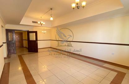 Apartment - 2 Bedrooms - 3 Bathrooms for rent in Al Mujarrah - Al Sharq - Sharjah