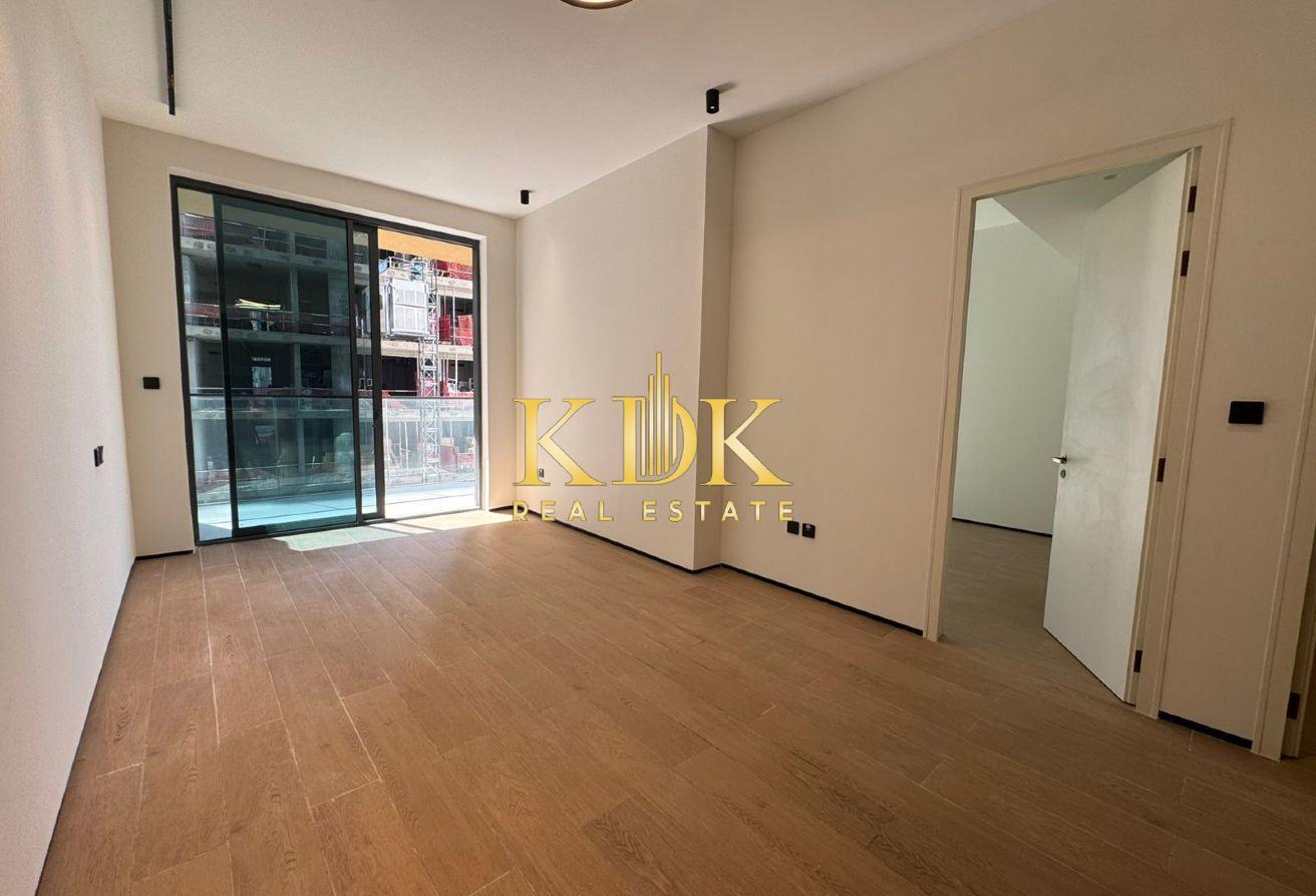 Fitted Kitchen | Brand New | Ready To Move photo 5