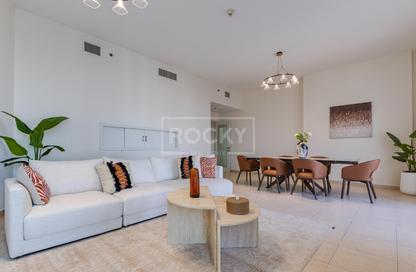 Apartment - 2 Bedrooms - 3 Bathrooms for sale in Dubai Jewel Tower - Dubai Media City - Dubai