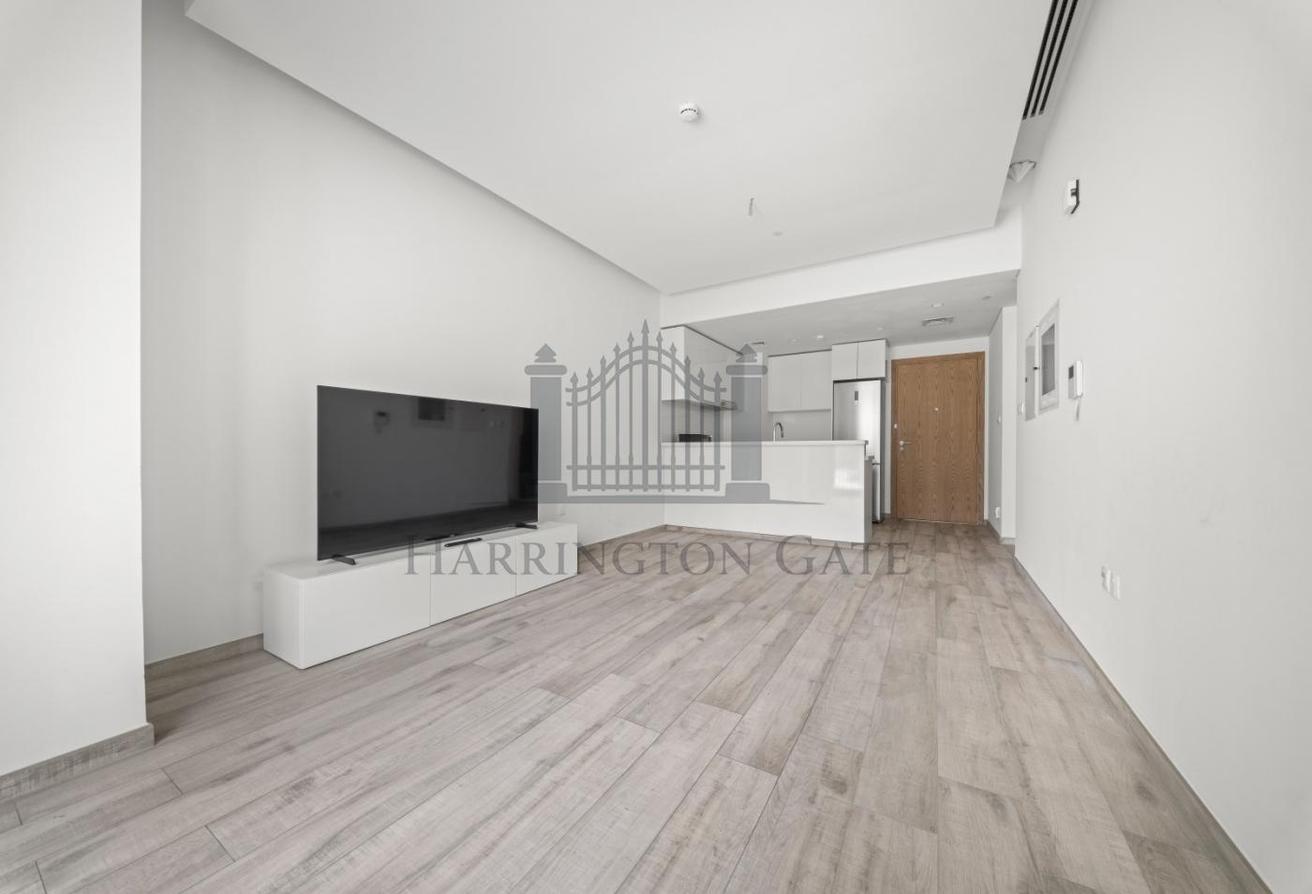 Unfurnished 1BR | Skyline View | Ready photo 2