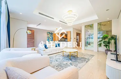 فيلا - 4 غرف نوم - 5 حمامات للبيع في إليجانز من الدانوب - منطقة 14 - قرية جميرا الدائرية - دبي