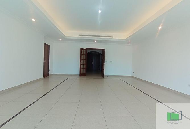 80254486 - Property Image 2