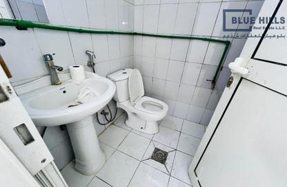Land - Studio - 6 Bathrooms for rent in Umm Ramool - Dubai