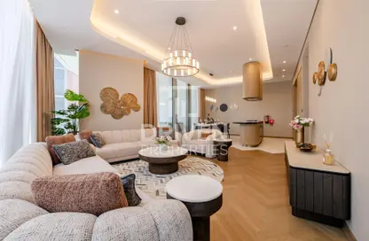 Apartment - 2 Bedrooms - 4 Bathrooms for sale in Jumeirah Living Business Bay - Peninsula - Business Bay - Dubai