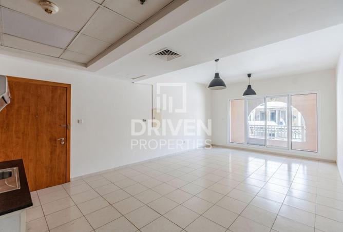 103716403 - Property Image 2