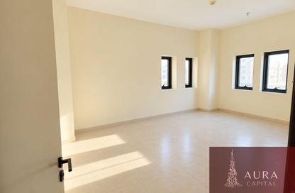 Apartment - 2 - 3 for rent in Silicon Gates 1 - Silicon Gates - Dubai Silicon Oasis - Dubai