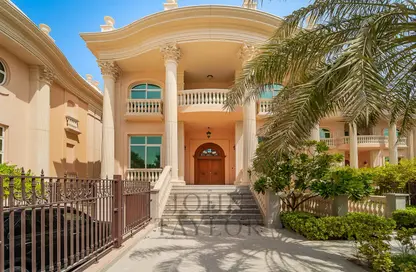 Villa - 4 Bedrooms - 5 Bathrooms for sale in Raffles The Palm - The Crescent - Palm Jumeirah - Dubai
