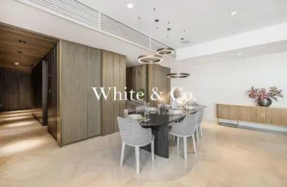 Apartment - 2 Bedrooms - 3 Bathrooms for rent in FIVE Palm Jumeirah - Palm Jumeirah - Dubai