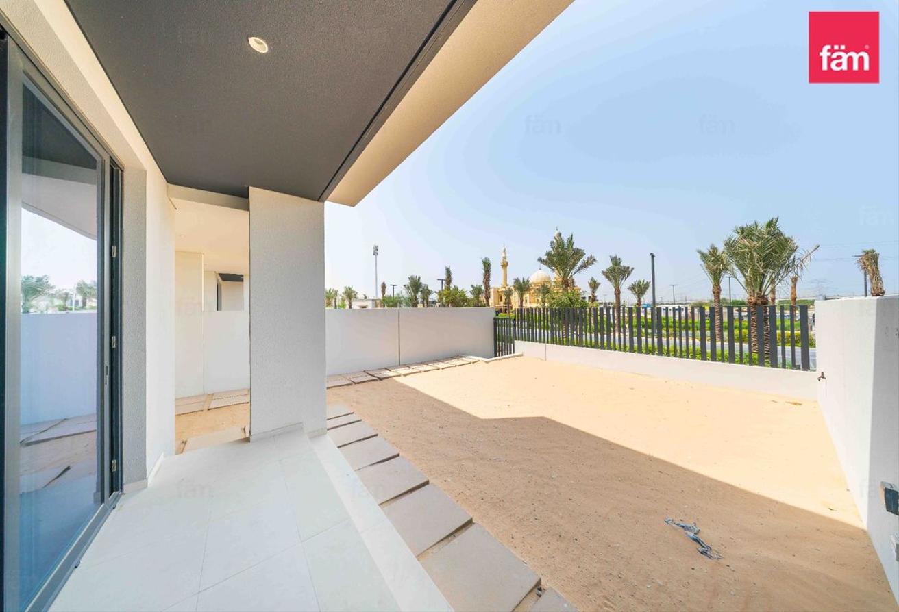 Exclusive Townhouse | Close To Pool & Park photo 10