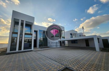 Villa - 5 Bedrooms - 7 Bathrooms for rent in Ain Al Maha - Al Jubail Island - Abu Dhabi